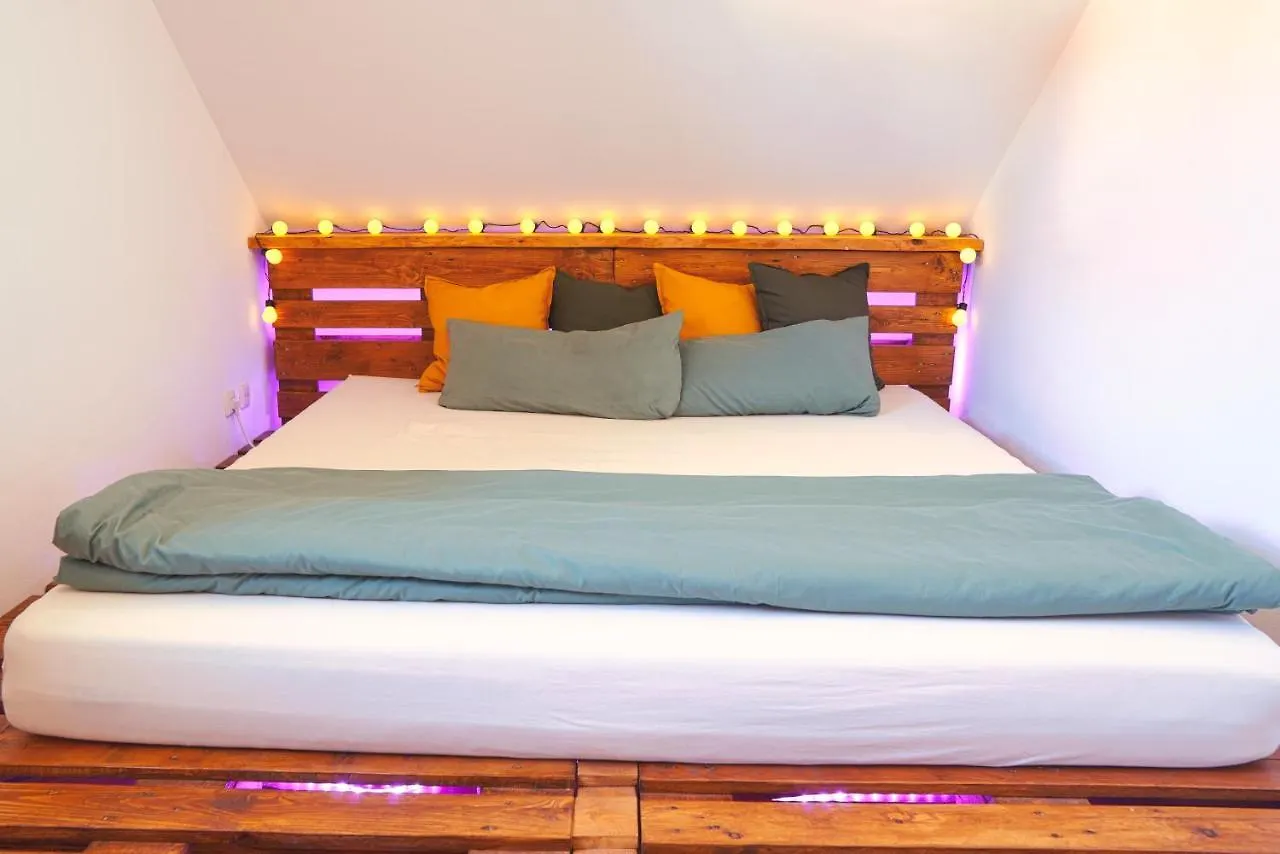 Apartment Bavaria - Zentral Mit Stellplatz, Kueche & Netflix Pfaffenhofen an der Ilm Germany
