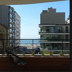 appartement-met-zeezicht-the-waves-sand-odette-aan-zee.hotelsghent.com/